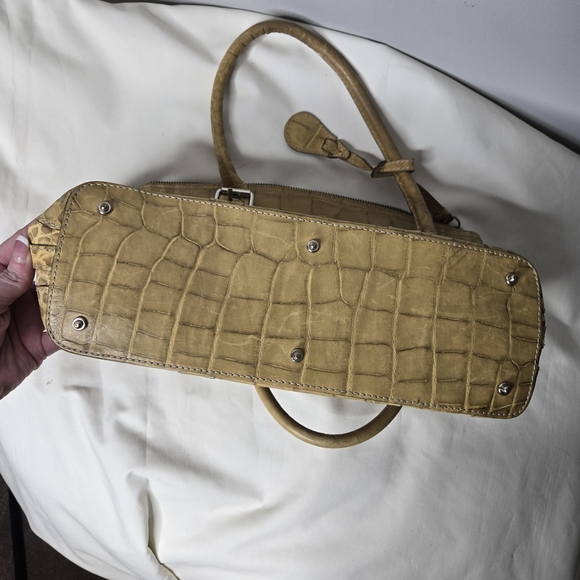 Dooney & Bourke Croc Embossed Leather Satchel Tan Beige Zip Top Shoulder Bag - Picture 4 of 4